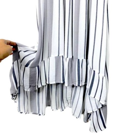 SOLD ! New Look Gray Striped Off Shoulder Casual Maxi Dress Size Small GUC - Picture 14 of 15